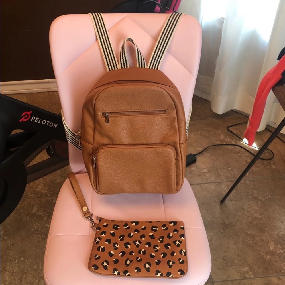 Thirty one backpack and wristlet